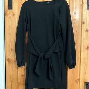 Black long sleeve dress